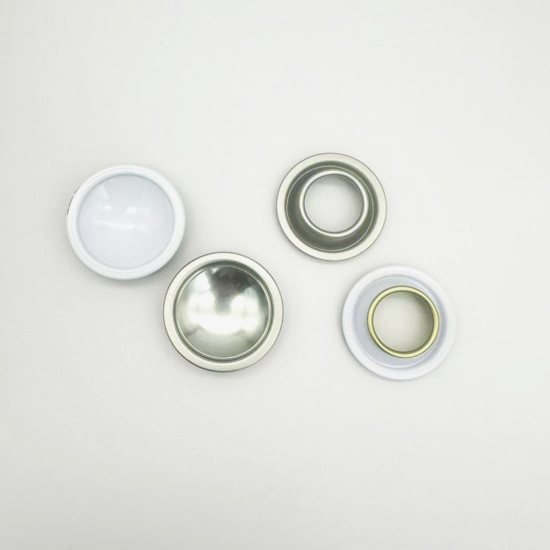 Aerosol can bottom cover internal lacquer